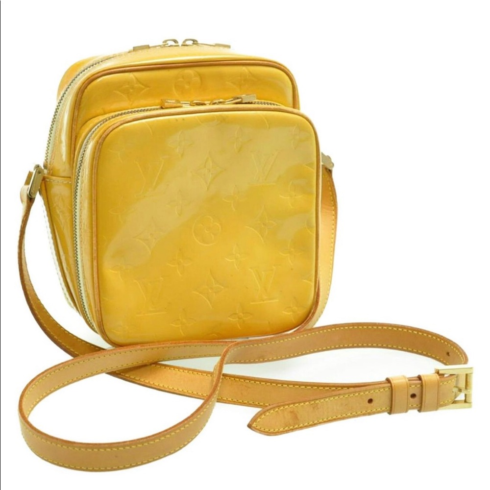 Authentic Louis Vuitton Monogram Vernis Wooster